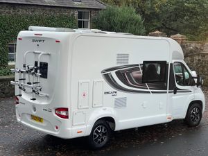 Swift Escape 604 (Price Includes VRT) - Image 3