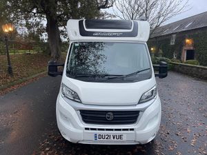 Swift Escape 604 (Price Includes VRT) - Image 2