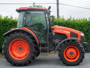 Kubota M5091 Tractor - MINT - Image 2