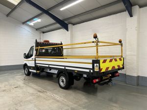 VB - 2024 Ford Transit Dropside Van - Image 4