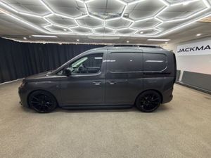 Volkswagen Caddy Cargo TDI 75HP M6F 5DR - Image 4