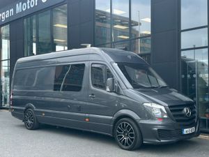 Mercedes-Benz Sprinter Camper / Racevan - Image 4