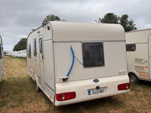 4 berth Bailey caravan - Image 3
