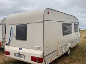 4 berth Bailey caravan - Image 2