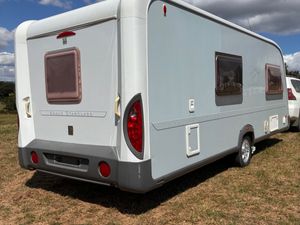 Knaus starclass 4 berth caravan - Image 4