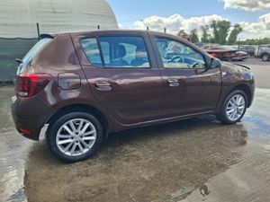 2018 Dacia Sandero  44miles.  1.0 Petrol - Image 3