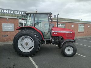 Massey Ferguson 4255 only 2500hrs - Image 2