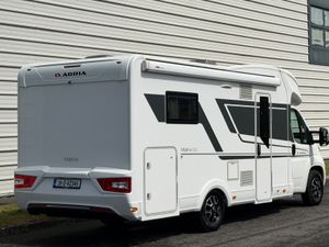 2021 Adria Matrix 640 DC *LowKMS - Image 3
