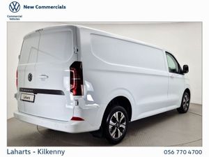 Volkswagen Transporter 30 VAN LWB TRENDLINE 150HP - Image 3
