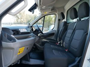 VB - 2024 Maxus Deliver 9 Luton Box Van - Image 4