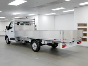 VB - 2026 Renault Master Dropside Van - Image 2