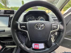 Toyota Land Cruiser 2019 including vat - Image 4