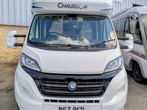 2018 CHAUSSON FLASH SPECIAL EDITION 718XLB - Image 4