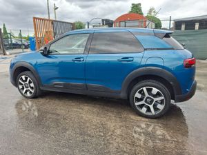 182 Citroen C4 Cactus  1.6 Diesel Light Damage - Image 4