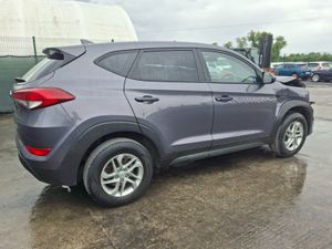 162 Hyundai Tucson  Light Damage - Image 3