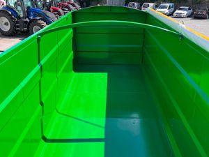 Broughan 24ft Tri Axle Grain Trailer - Image 4