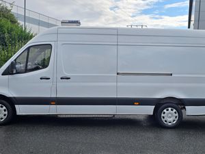 Mercedes Sprinter 317 Freezer Spec - Image 3