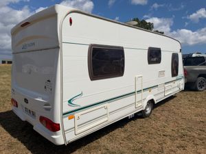 Caravan - Image 4