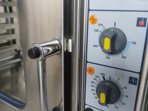 GAS LPG combi oven - Image 3