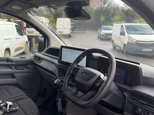 VB - 2024 Ford Transit Custom Refrigerated Van - Image 4