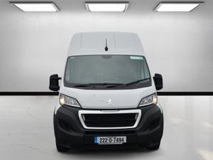 Peugeot Boxer L4 H3 tiny kms - Image 2