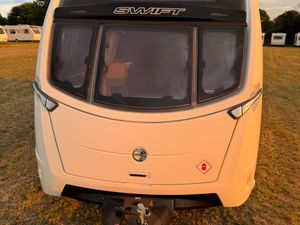 Swift 580 – Top of the Range Touring Caravan - Image 2