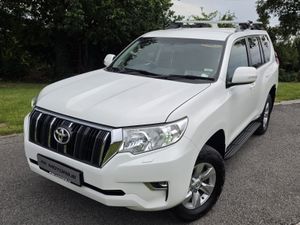 Toyota Land Cruiser 2019 LWB price includes vat - Image 3