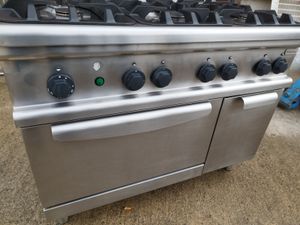 Electrolux 6 ring natural gas cooker - Image 4