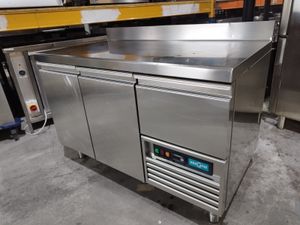 Two door counter fridge - Image 2