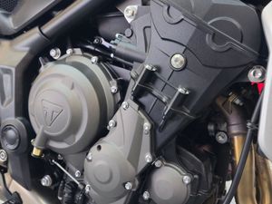 2022 Triumph Trident 660 - Image 4