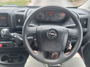 OPEL MOVANO 2023' 140 BHP / L3H2 - Image 4