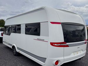 Hobby Premium 4 Berth Fixed Bed Caravan - Image 4