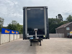 2022 MONTRACON Tri Axle Curtainsider - Image 2