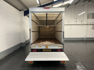 2021 Iveco Daily Luton Box Van - Image 2