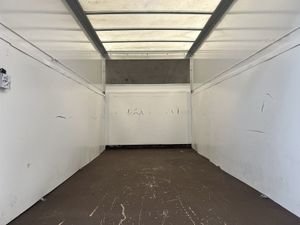 2024 Maxus Deliver 9 Luton Box Van - Image 3