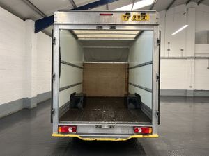 2022 Renault Trafic Luton Low Loader Van - Image 2