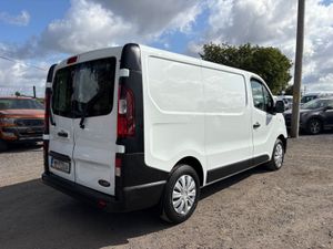 Renault Trafic - Image 2