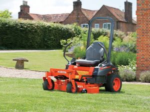 Kubota Z122R Zero Turn Lawnmower - Image 3