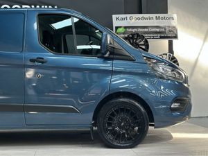 300L TREND 2.0 D 170  LOW MILEAGE - Image 4