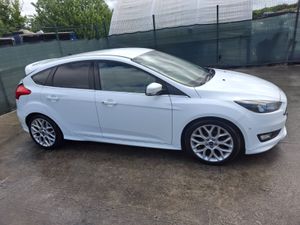 2015 Ford Focus  Zetec  1.6 Diesel - Image 2