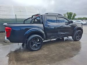 2018 Nissan Navara  Tekna  2.3 Diesel  Automatic - Image 3