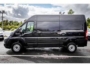 Citroen Relay LX 33 L2H2 2.2 Diesel 120HP - Image 4
