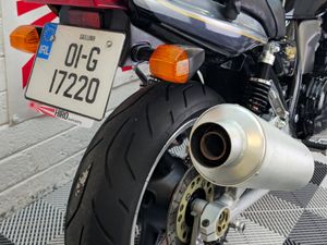 2001 Kawasaki ZRX1100R - Image 4