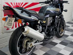 2001 Kawasaki ZRX1100R - Image 3