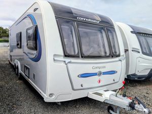 2022 COMPASS CONNOISSEUR 840 - Image 2
