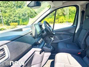 Renault Trafic LL30 Extra Sport 150bhp - Image 4
