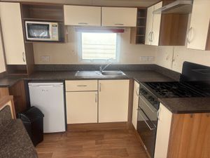 🚨 Just Arrived – ABI Olympic 38 x 12 | 2 Bedroom - Image 4