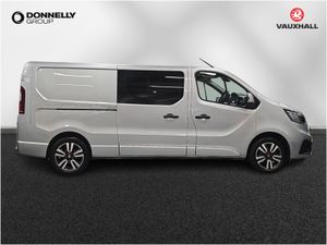 Renault Trucks Uk Trafic L2 Diesel Fwd Red Edition - Image 4