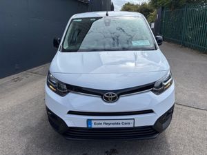 Toyota Proace City 1.5 GX SWB 650KG 3DR 1 OWNER VE - Image 2