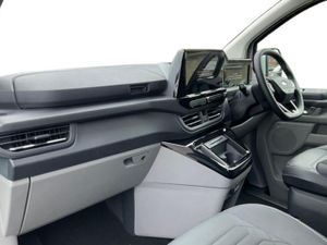 Ford Tourneo Custom 2.0 320 EcoBlue Titanium X Min - Image 3